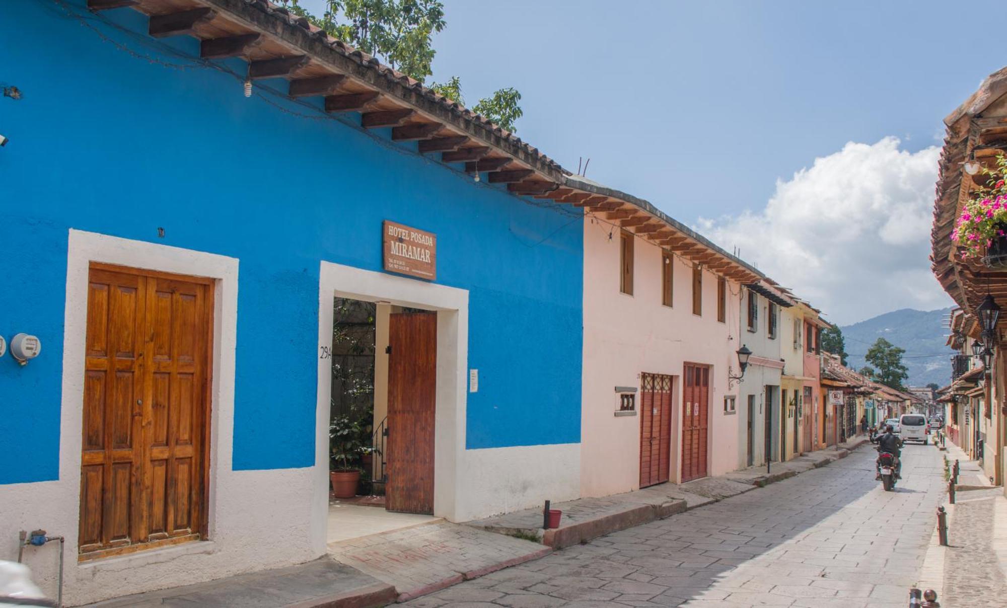 Hotel Miramar San Cristobal de las Casas Exterior photo